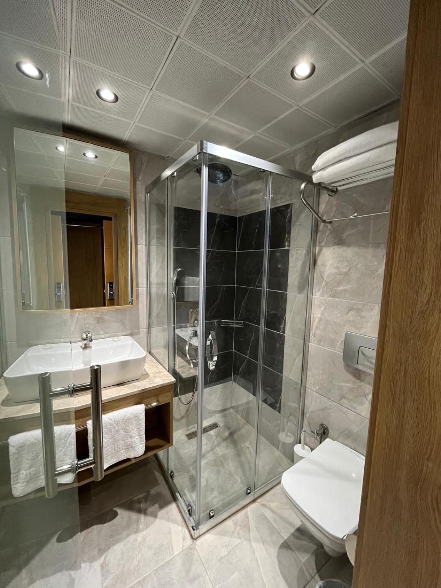 Double or Twin Room City View